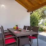 Vesna Apartment