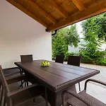 Vesna Apartment *