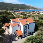 Vesna Apartment