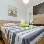 Vesna Apartment