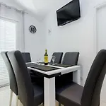 Vesna Apartment *
