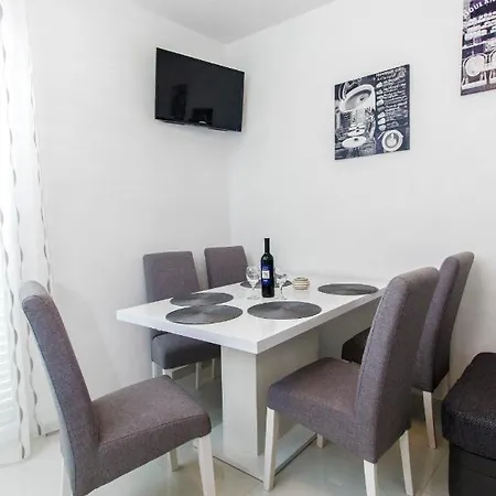Vesna Apartment *