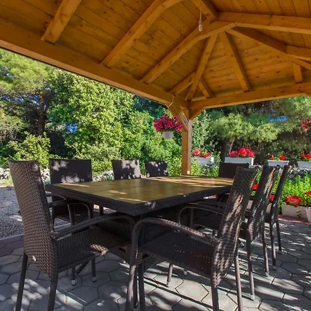Apartment Vesna *