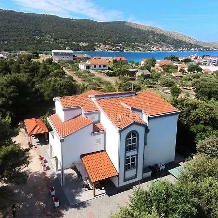 Vesna Apartment